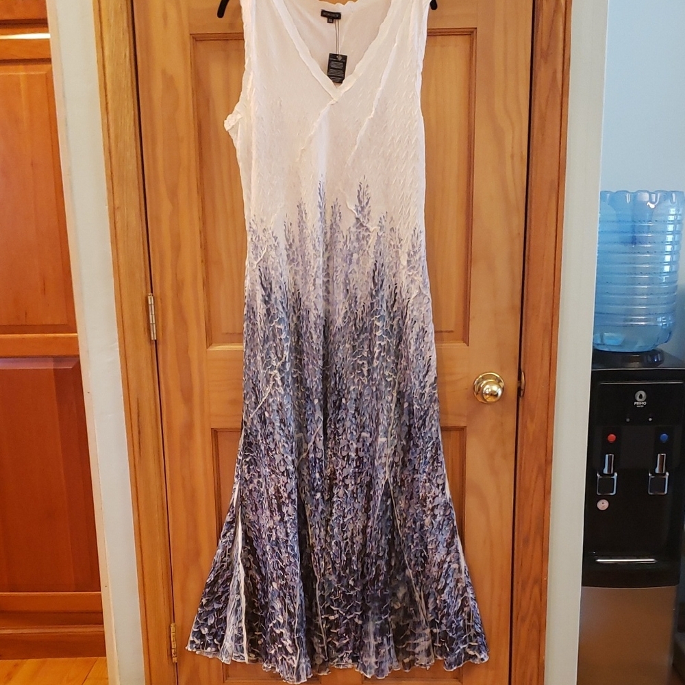 Komarov White to Navy Ombre V-Neck Maxi Dress